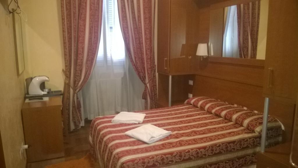 Lam Guest House Rome Room photo